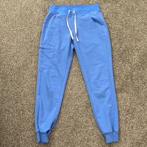 XS Ceil Blue Zamora Figs scrub joggers